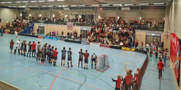 Der UHC Pfanni, das Fanionteam und die Kirchwies-Halle in den Spitzenrängen