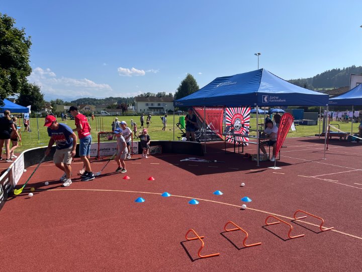 Traumhafter Sonnenschein beim Sportplausch Egg