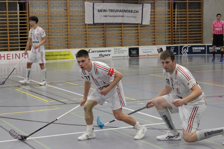 Herren 2 verspielen den Derbysieg Herren 2 verspielen den Derbysieg