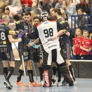 Herren 1: 2.Playoff-Final 1GF: UHC Pfanni – Bülach Floorball (5:4)